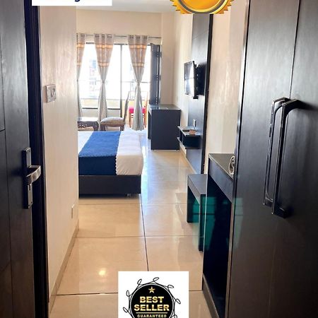 Jb Residency Zirakpur !! Top Rated & Most Awarded Property In Zirakpur Ξενοδοχείο Εξωτερικό φωτογραφία